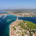 Seaside House - 6226 Rogoznica (Sibenik-Knin)