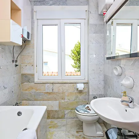 Seaside House - 6226 Rogoznica (Sibenik-Knin)