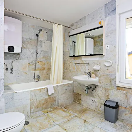 Vikendica Seaside House - 6226 Rogoznica (Sibenik-Knin)